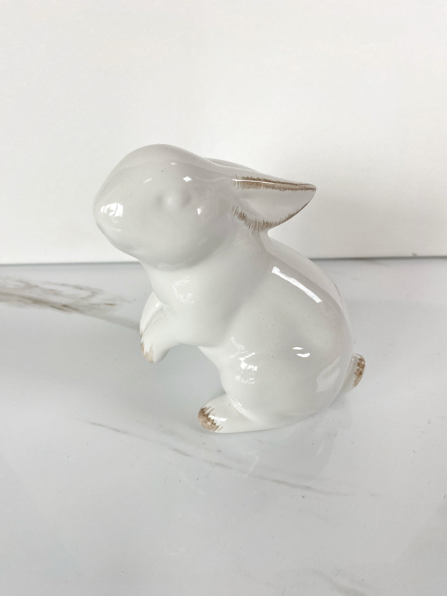 Ceramic Sitting Bunny