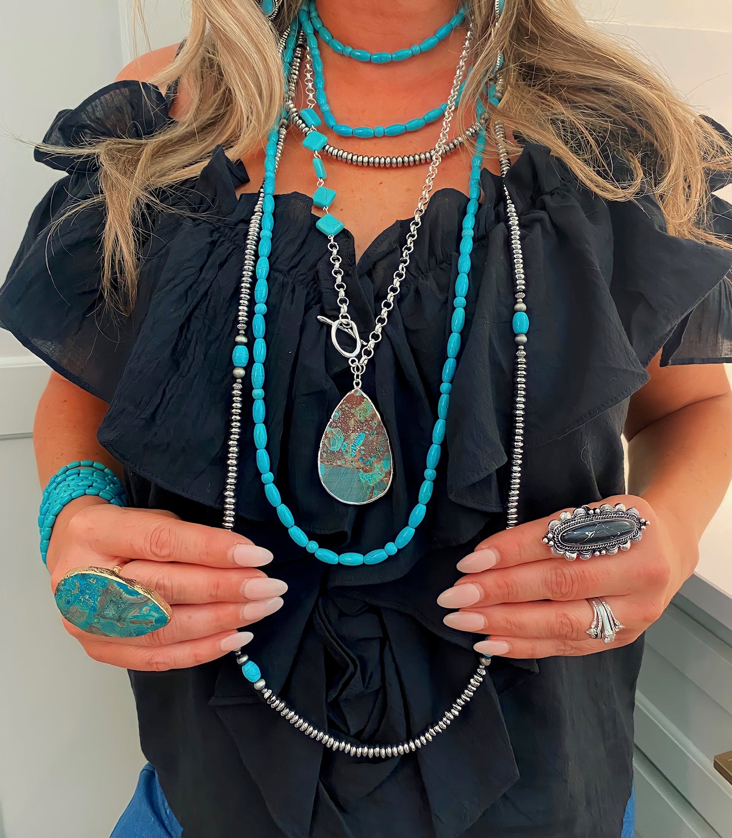 Annie Turquoise Stone Necklace