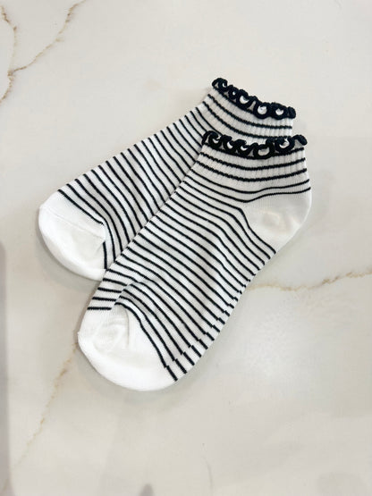 Ruffle top socks