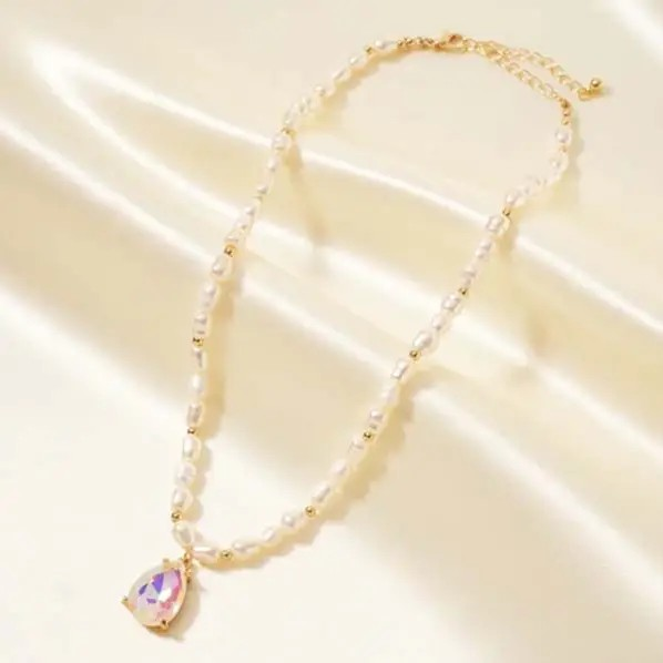 Teardrop Glass & Pearl Necklace